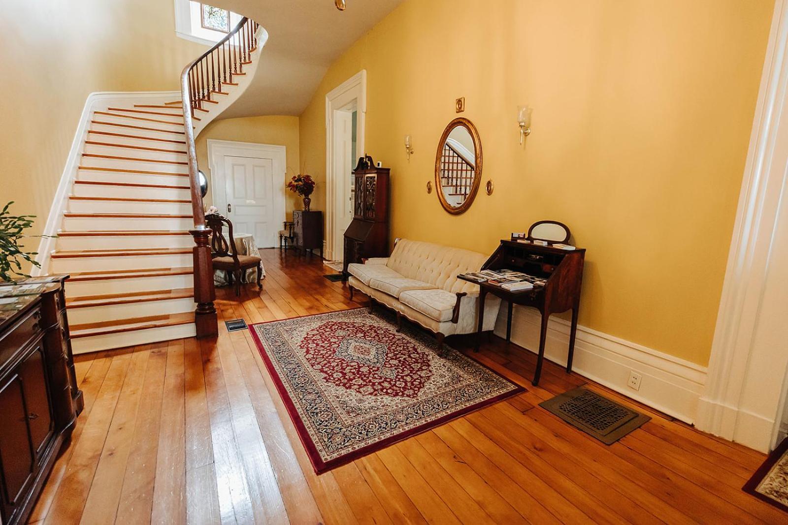 Maple Hill Manor Bed & Breakfast Springfield Esterno foto
