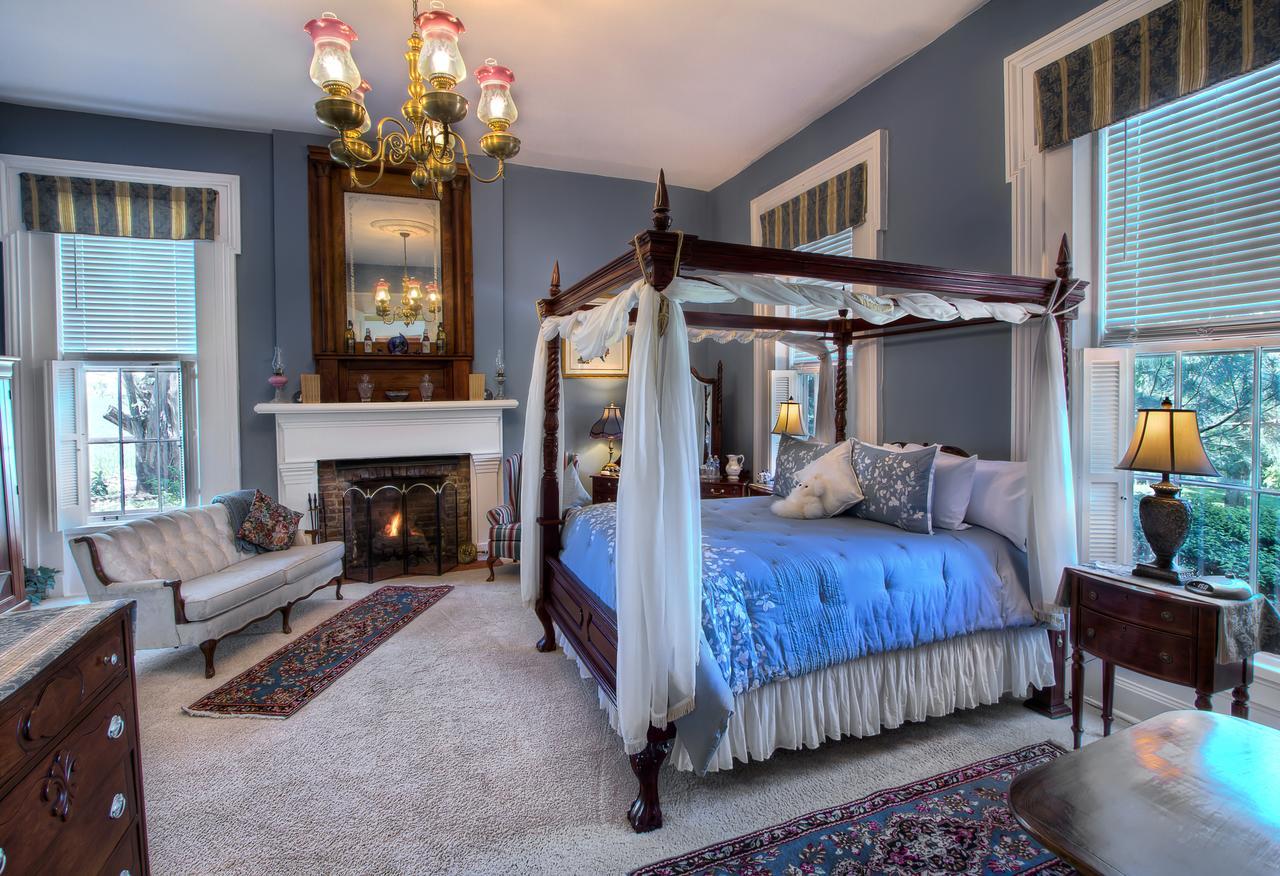 Maple Hill Manor Bed & Breakfast Springfield Esterno foto