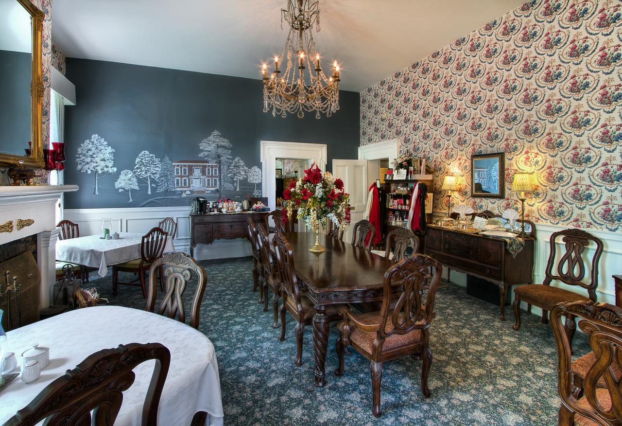 Maple Hill Manor Bed & Breakfast Springfield Esterno foto