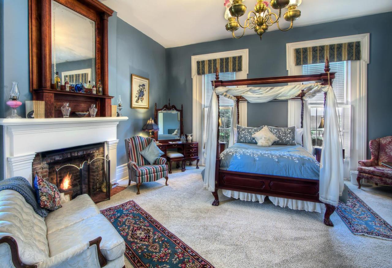 Maple Hill Manor Bed & Breakfast Springfield Esterno foto